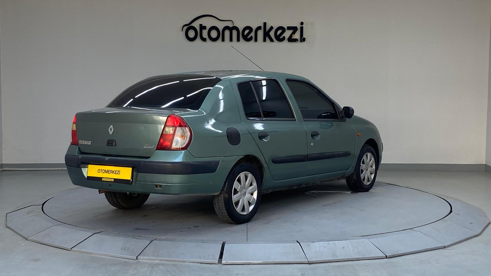 RENAULT CLIO 7